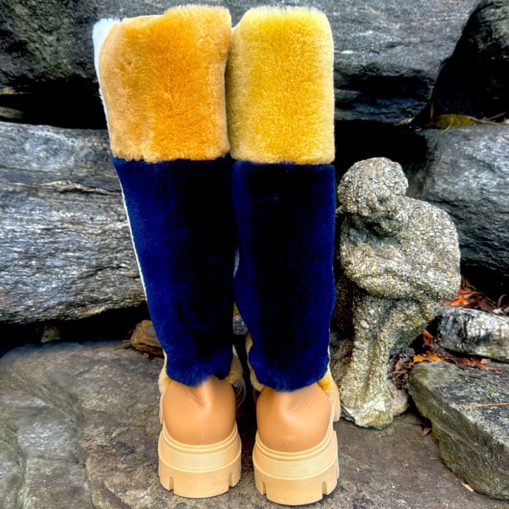 FREE PEOPLE REAL FUR TALL COLORBLOCK BOOTS - 37 EURO/ 7 US 💙🤍🤎❄️ - Picture 4 of 10